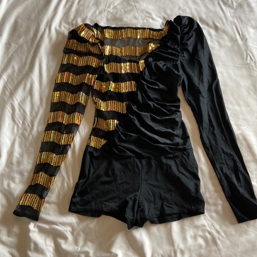 Dance costume Kelle